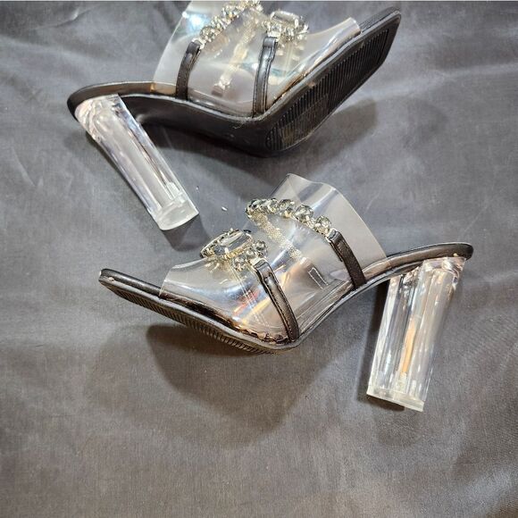 BRAND NEW OLIVER & KATE CLEAR STRAP JEWEL EMBELLISHMENTS OPEN-TOE SANDAL - Picture 9 of 14